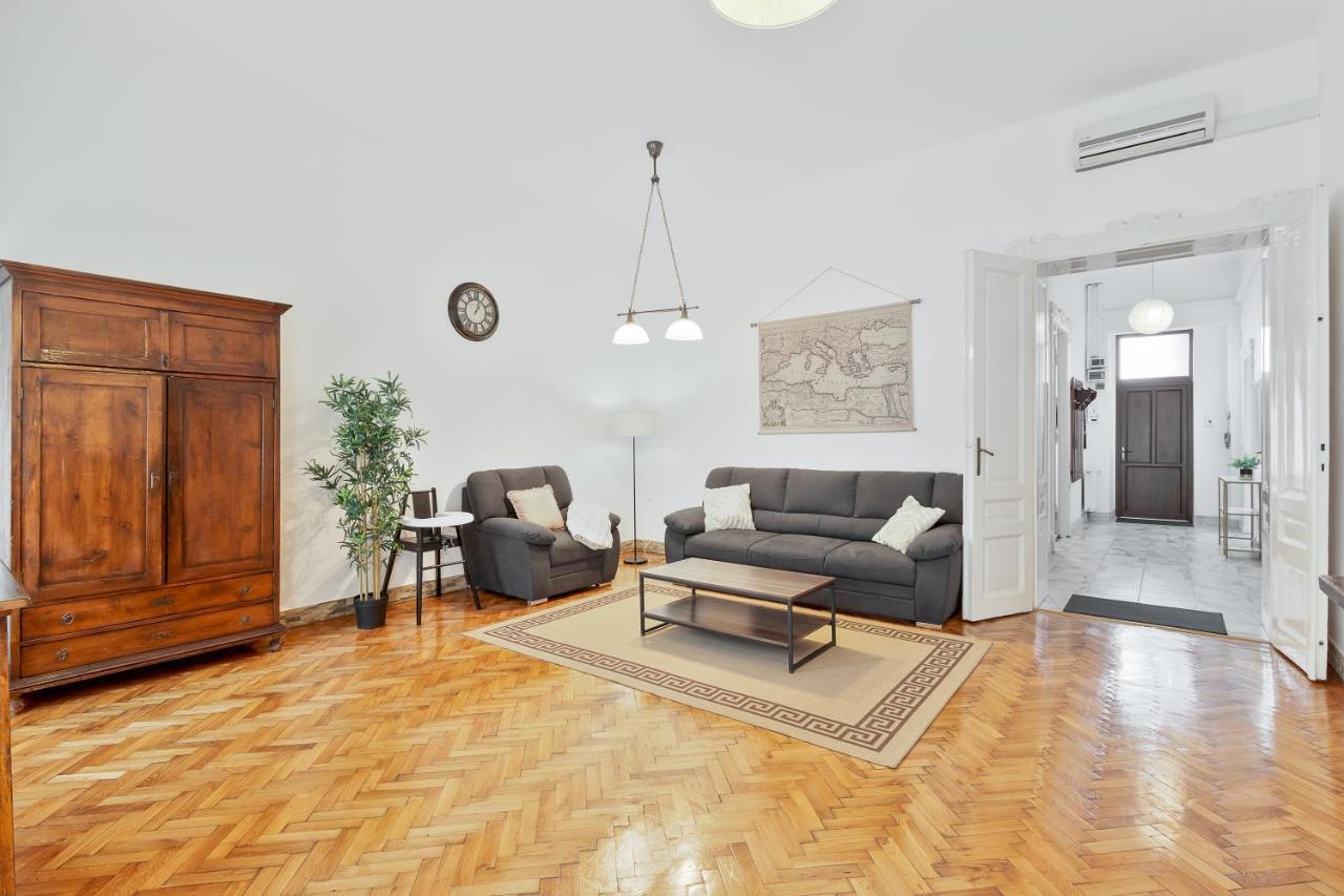 Roman Flat Oradea Dış mekan fotoğraf